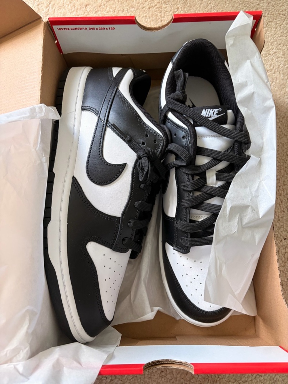 Brand new Nike Men's Black & White Low-Top dunks - Picture 2 of 5